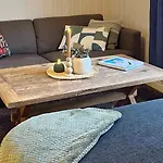 Os - Sentrumsnaert Og Fredelig Appartement Halden