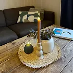 Appartement Os - Sentrumsnaert Og Fredelig Halden