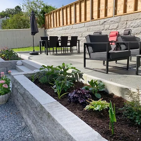 Os - Sentrumsnaert Og Fredelig * Halden