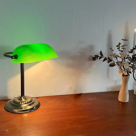 Daire Os - Sentrumsnaert Og Fredelig Halden