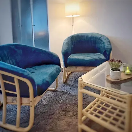 Os - Sentrumsnaert Og Fredelig