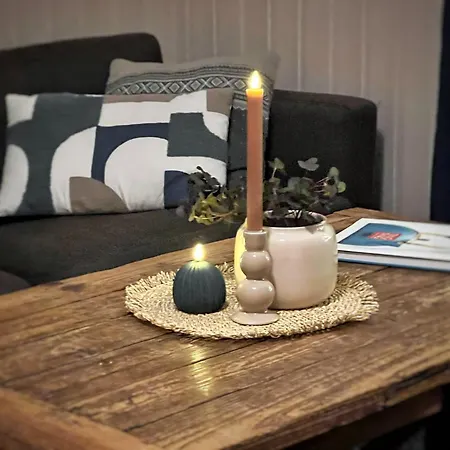 Appartement Os - Sentrumsnaert Og Fredelig Halden