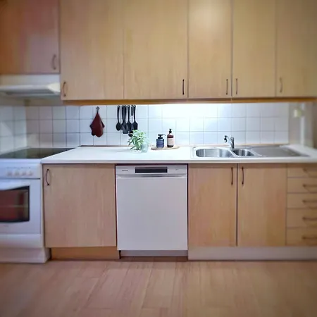 Os - Sentrumsnaert Og Fredelig