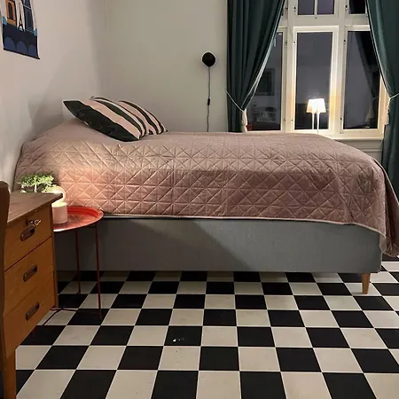 Appartamento Os - Sentrumsnaert Og Fredelig Halden