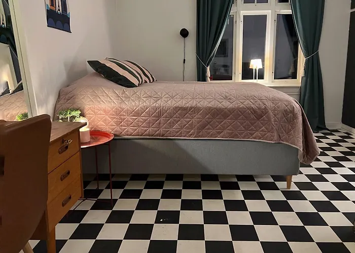 Appartamento Os - Sentrumsnaert Og Fredelig Halden