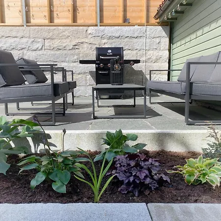 Os - Sentrumsnaert Og Fredelig Apartment