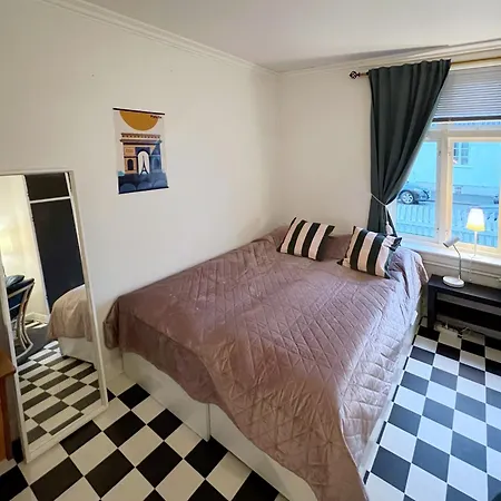 Apartment Os - Sentrumsnaert Og Fredelig *