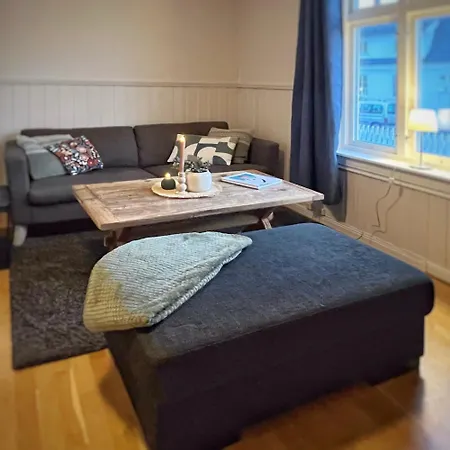 Os - Sentrumsnaert Og Fredelig *